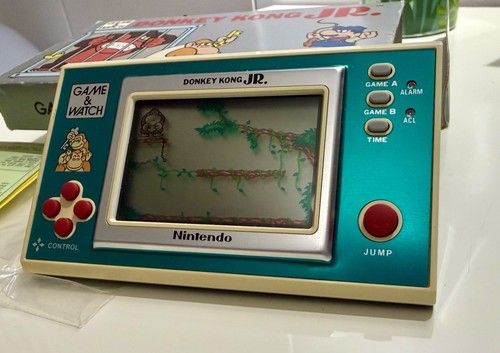 Nintendo game watch - game, &